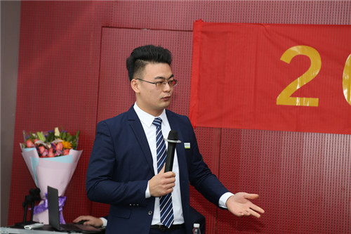 董學偉.JPG